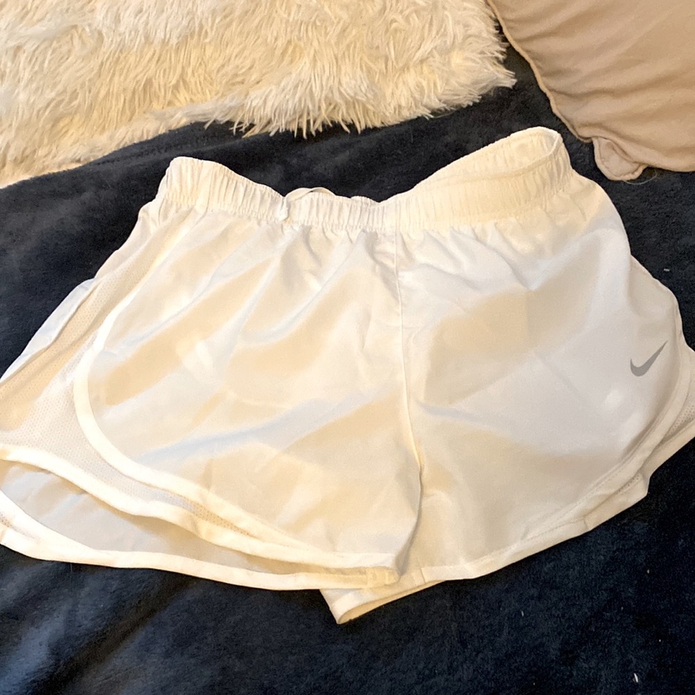 White Nike shorts size s
